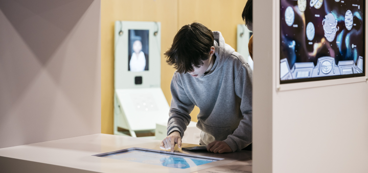 Youniworth Ausstellung