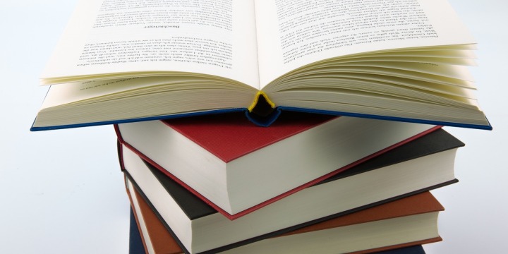Bücherstapel EAB pixabay  ©pixabay