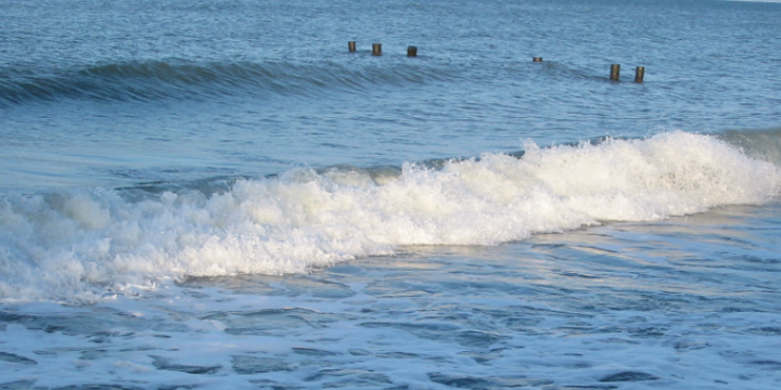 Wellen im Meer  &copy;Sebastian Krahnert